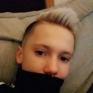 Meet your Posher, Blare